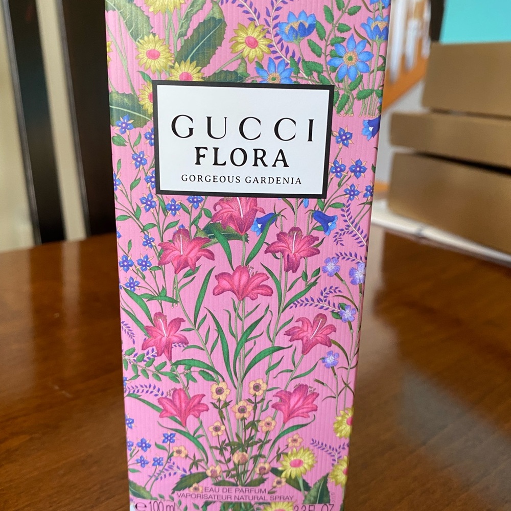Gucci Flora Gorgeous Gardenia Parfume 3.3 fl.oz.